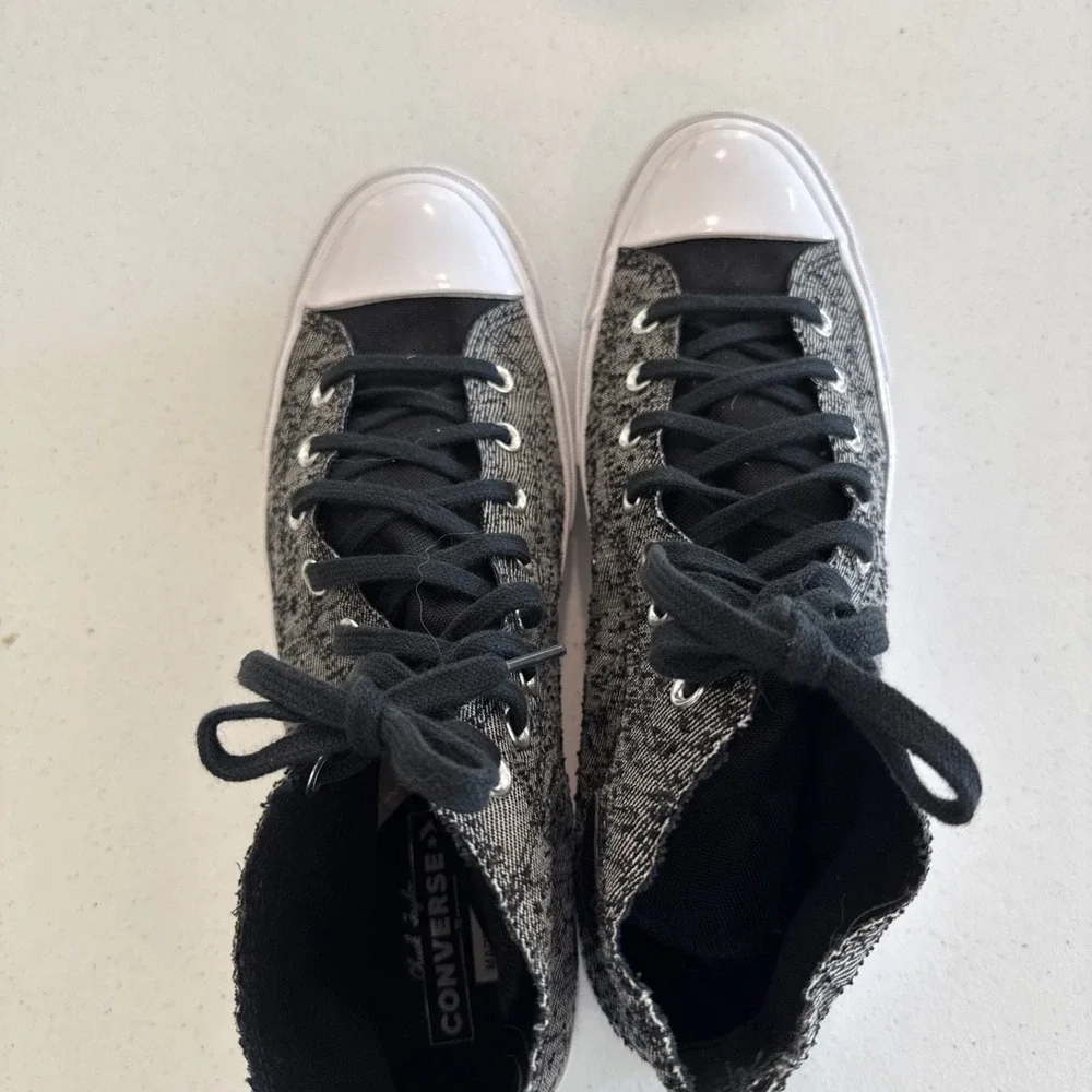 Converse Chuck Taylor shoes size 12 Hybrid Texture Chuck 70s Limited